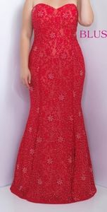 Strapless trumpet dress